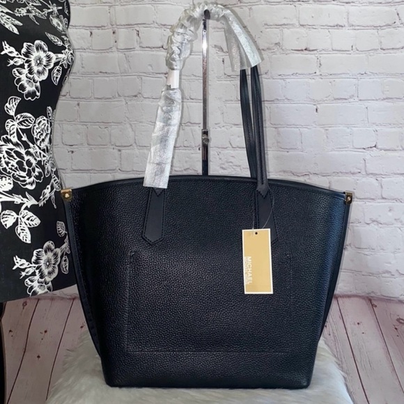 Michael Kors JANE Tote/JET SET TRAVEL 3Qtr Zip Wallet 2pc Set - Picture 4 of 8